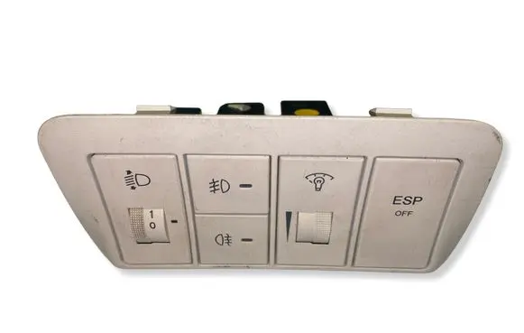 Hyundai Santa Fe Headlight level height control switch 61027C