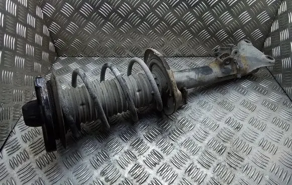 Mercedes-Benz C W204 Front shock absorber with coil spring A2043202268