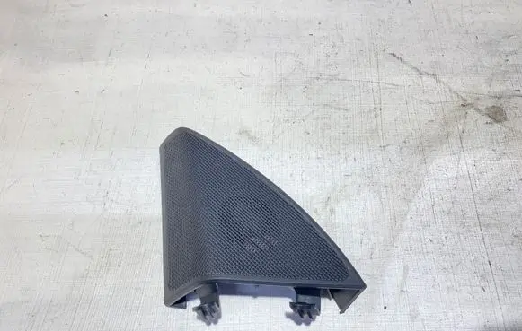 Mercedes-Benz C W205 Side speaker trim/cover A2057200148