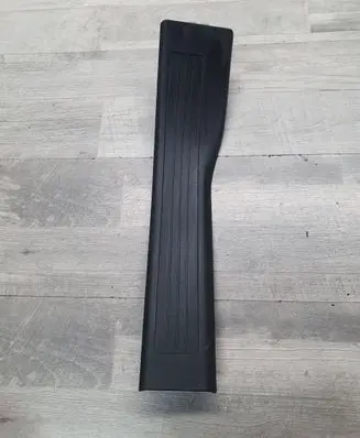 Mercedes-Benz ML AMG W164 Rear sill trim cover A1646801235 501772