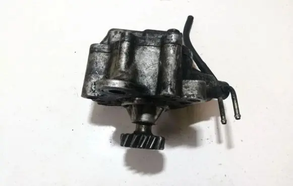 Mitsubishi Pajero Vacuum pump