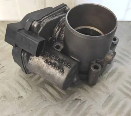 Skoda Fabia Mk2 (5J) Throttle valve 03C133062C A2C53030936