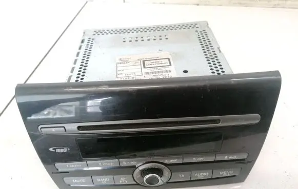 Fiat Bravo Radio/CD/DVD/GPS head unit 735515910 M007450