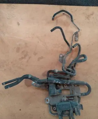 Mazda 6 Vacuum valve 