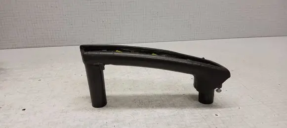 Volkswagen Touareg I Rear door handle trim 7L6868187B