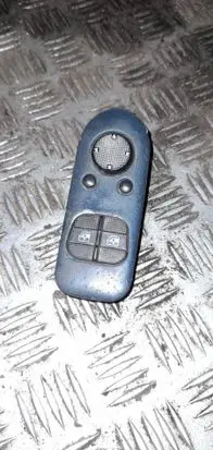 Volkswagen Sharan Electric window control switch 7M0867255