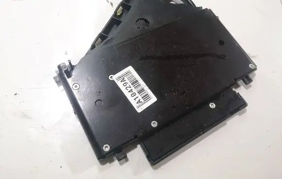 Volkswagen PASSAT B5 Cup holder 3B1858569