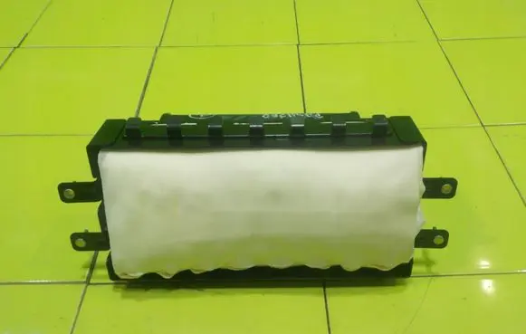 Hyundai Santa Fe Passenger airbag BAMPT10654 13AB96
