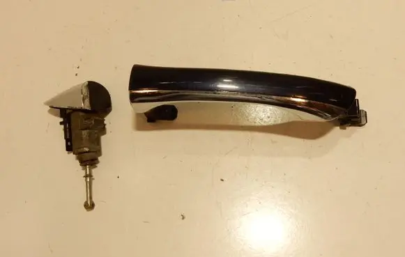 Mercedes-Benz S W220 Front door exterior handle MERCEDESBENZ 4252