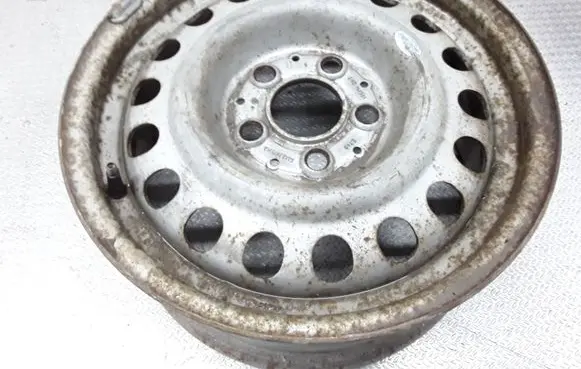Mercedes-Benz E W124 R15 steel rim SRD151301