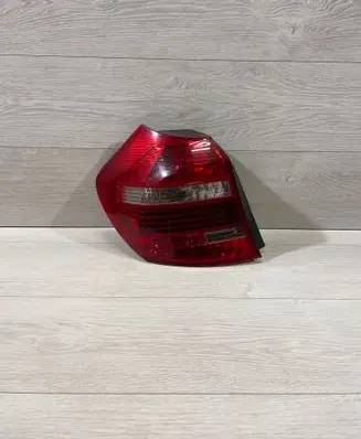 BMW 1 E81 E87 Rear/tail lights 7181297