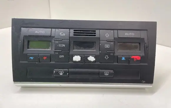 Audi A4 S4 B7 8E 8H Climate control unit 8E0820043H 8E0820043HD 0578152