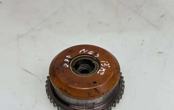 BMW 5 GT F07 Camshaft pulley/ VANOS 7600086 11367600086