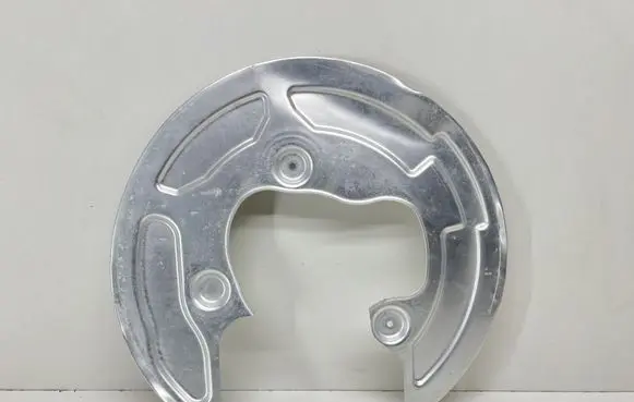 BMW M5 F90 Rear brake disc plate dust cover 7991046