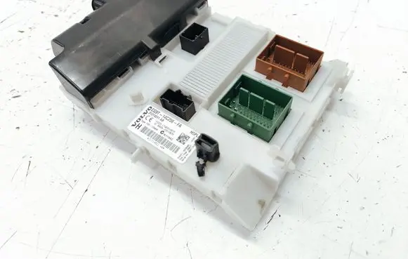 Volvo S80 Fuse module 31314511AB CG9T14C256FA