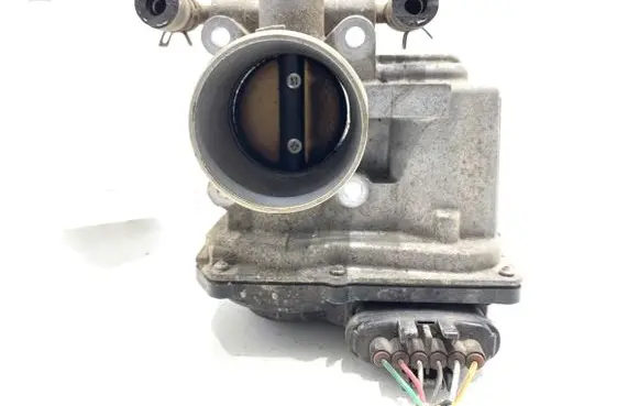 Suzuki Swift II Engine shut-off valve 69L0-1660