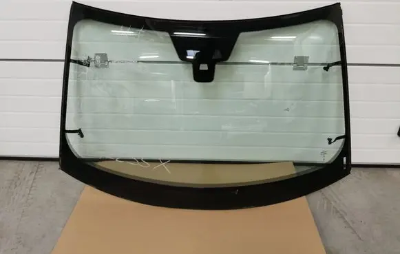 Land Rover Range Rover Evoque L538 Front windscreen/windshield window 
