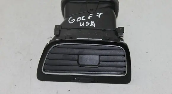 Volkswagen Golf VII Quarter panel pressure vent 5GM819704