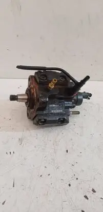 Renault Laguna II Fuel injection high pressure pump 7700111010 0445010018