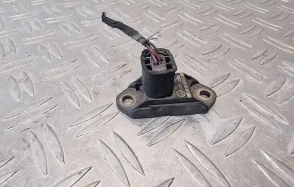 Volkswagen Scirocco Acceleration sensor 3C0907651