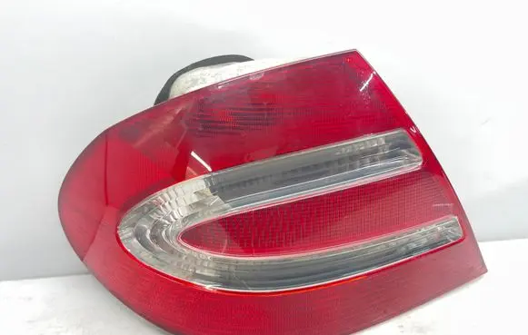Mercedes-Benz CLK A209 C209 Rear/tail lights A2098200164