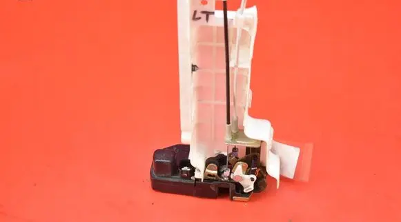 Chrysler Pacifica Rear door lock
