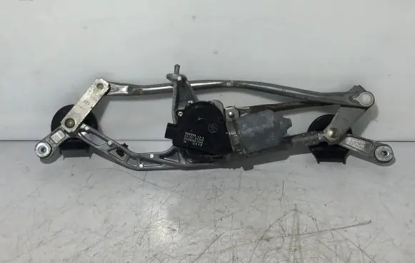 Toyota Auris E180 Front wiper linkage and motor 8511002340 AE1593003560