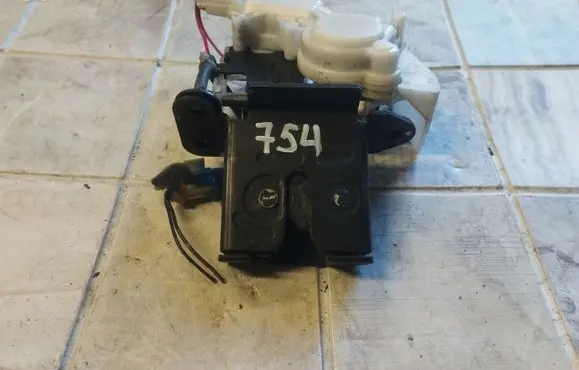 Mazda 6 Tailgate/trunk/boot lock/catch/latch