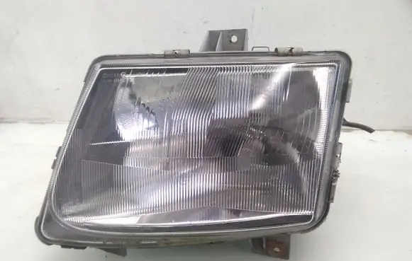 Mercedes-Benz Vito Viano W638 Headlight/headlamp