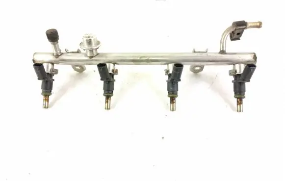 Mercedes-Benz B W245 Fuel main line pipe 2660701795 0000789023