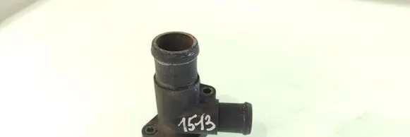 Audi A4 S4 B5 8D Engine coolant pipe/hose 028121133