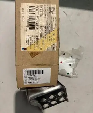 Audi A8 S8 D3 4E Other interior part 4E0698505