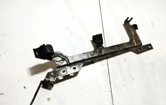 Volkswagen Touareg I Engine mounting bracket 7l0971502c