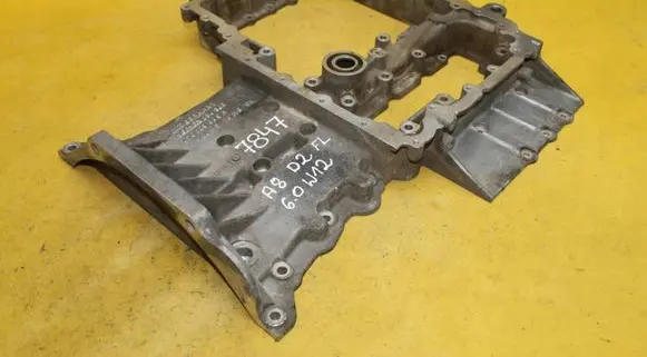 Audi A8 S8 D2 4D Oil sump 07C103805M