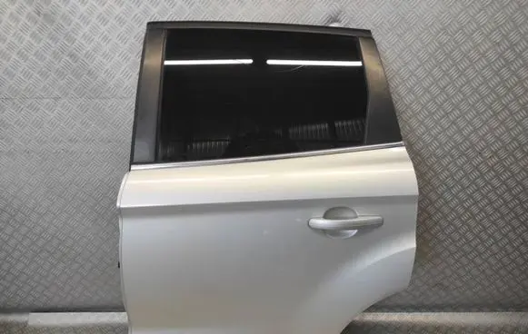 Rear door