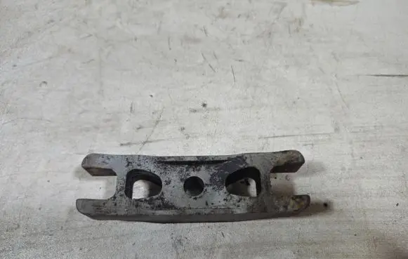 Volkswagen Crafter Fuel Injector clamp holder V300