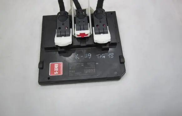 Volkswagen Tiguan Comfort/convenience module 5Q0937084CP 5WK50254 BCMPQ37H