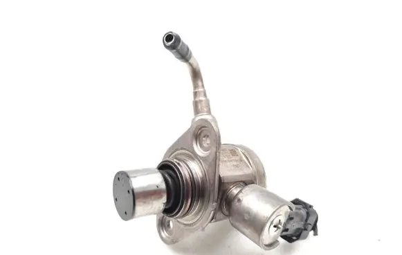 Ford Focus Fuel injection high pressure pump CM5G-9D376-GA 0261520095