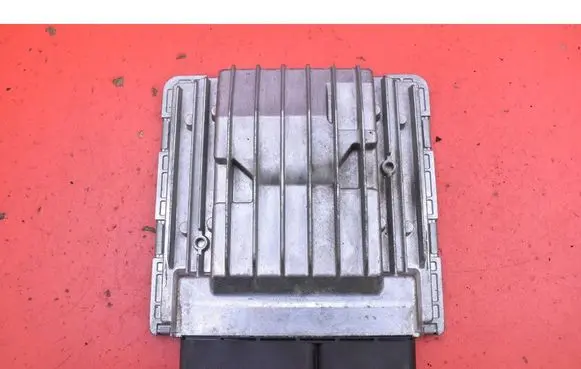 BMW 7 F01 F02 F03 F04 Engine control unit/module ECU 7602118