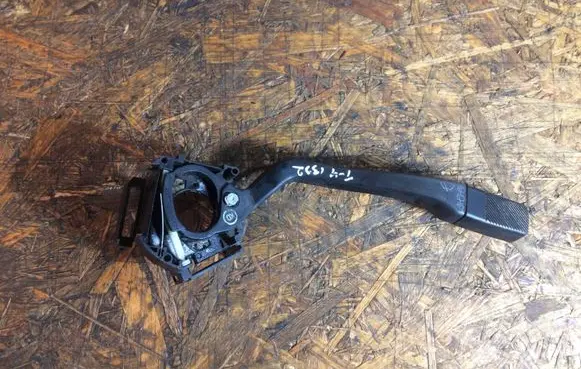 Volkswagen Multivan T4 Wiper switch 