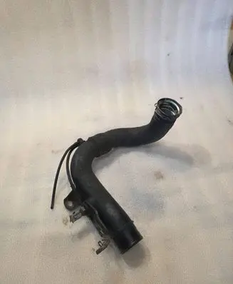 Toyota Corolla Verso AR10 Intercooler hose/pipe