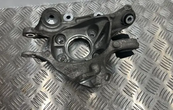 BMW 3 G20 G21 Rear wheel hub 6899305