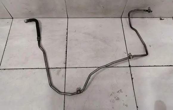 Mercedes-Benz S W222 Gearbox oil cooler pipe/hose A2222703803
