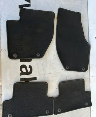 Volvo V40 Car floor mat set 1110991 31463821 100299124