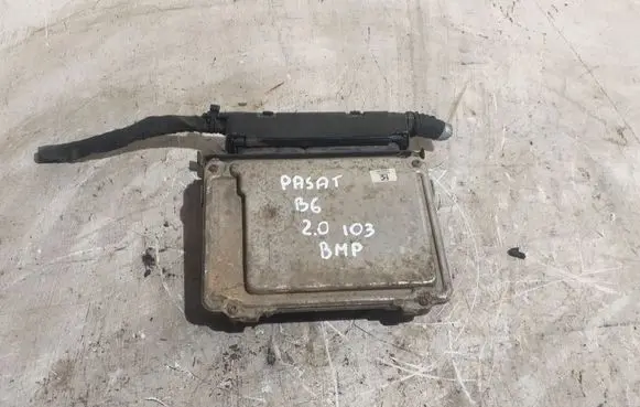 Volkswagen PASSAT B6 Engine control unit/module 03G906021NK