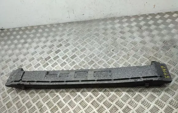 Front bumper foam support bar