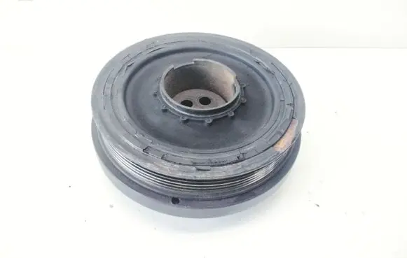 BMW 1 E82 E88 Crankshaft pulley