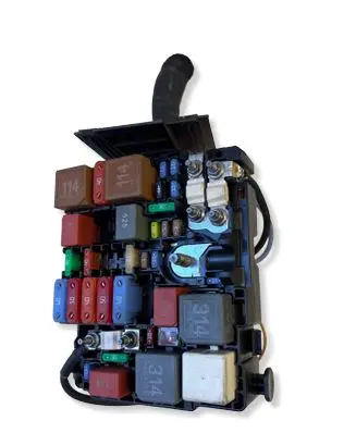 Citroen DS7 Crossback Fuse module 9804848580