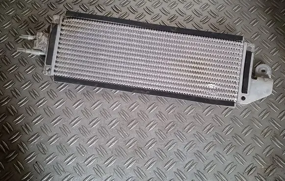 Jaguar F-Pace Fuel cooler (radiator) HK839N103AC FPA0018