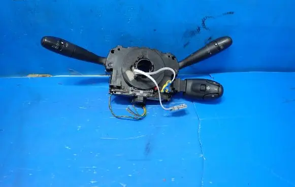 Peugeot Partner Wiper turn signal indicator stalk/switch 96662454XT